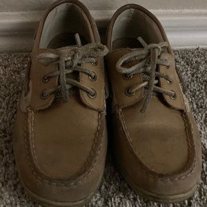 Women’s size 7 Sperry shoes. Barely worn and in great condition. Just too small.